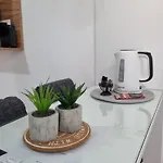 Deni Apartamento